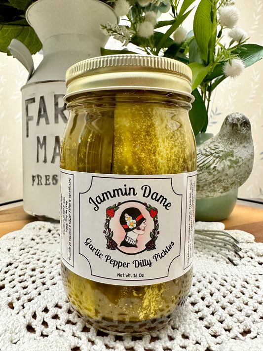 Garlic Pepper Dilly Pickle Slices